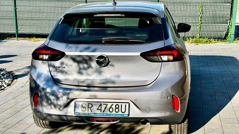 Używany Opel Corsa 102 KM (75 kW) 2022 Szary Hatchback
