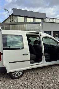 Używany VW Caddy 75 KM (55 kW) 2017 Biały Minivan