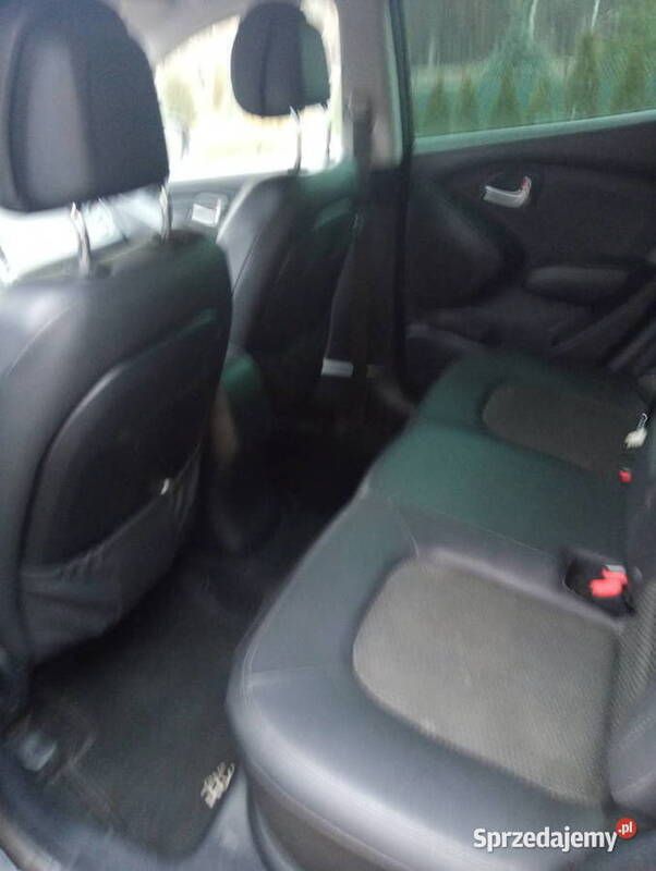 Czarny Używany 2012 Hyundai ix35 SUV | 43 000 zł (Drogi) - Obraz 1/4