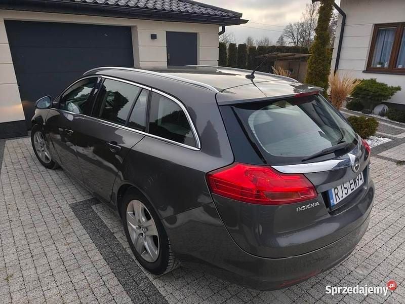 Używany Opel Insignia 2010 Szary Kombi