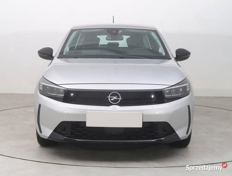 Używany Opel Corsa 2023 Srebrny Hatchback