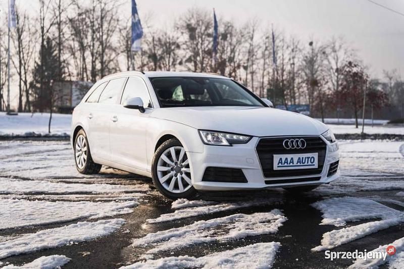 Używany Audi A4 2016 Biały Kombi