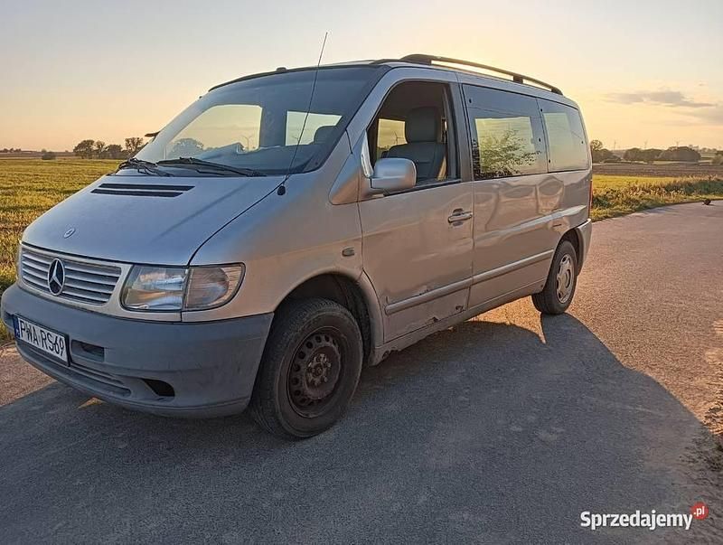 Używany 2003 Mercedes Vito | 10 000 zł - Obraz 1/4