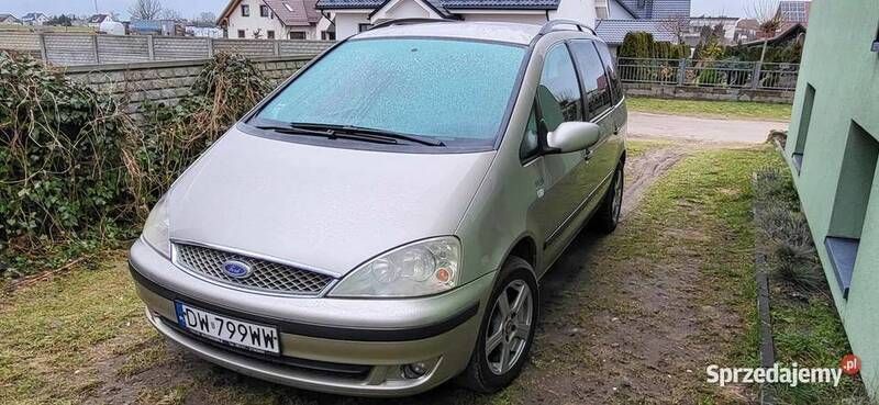 Używany Ford Galaxy 2004 Minivan