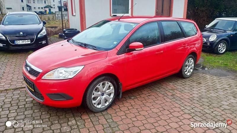 Czerwony Używany 2009 Ford Focus Sedan/Limuzyna | 14 500 zł (Dość drogi) - Obraz 1/4