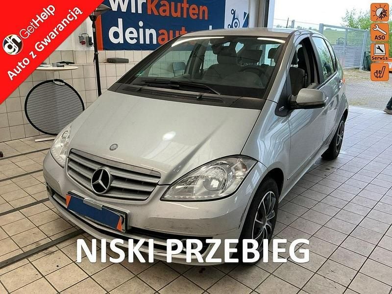 Srebrny Używany 2010 Mercedes A150 Hatchback | 13 500 zł (Dobra cena) - Obraz 1/4