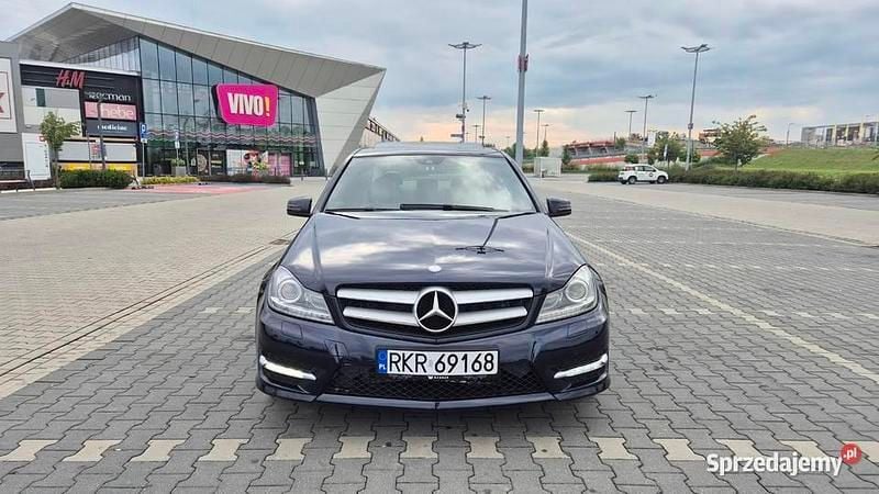 Używany 2014 Mercedes C300 | 59 900 zł - Obraz 1/4