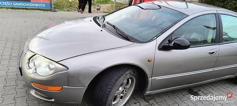 Srebrny Używany 1999 Chrysler 300M Sedan/Limuzyna | 6400 zł - Obraz 1/4