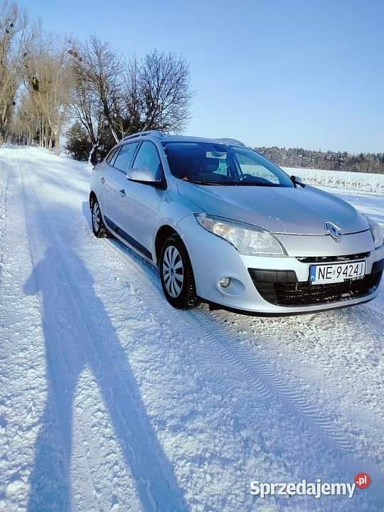 Używany Renault Mégane III 131 KM (96 kW) 2010 Srebrny Kombi