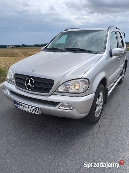 Używany 2004 Mercedes ML270 SUV | 29 900 zł - Obraz 1/4