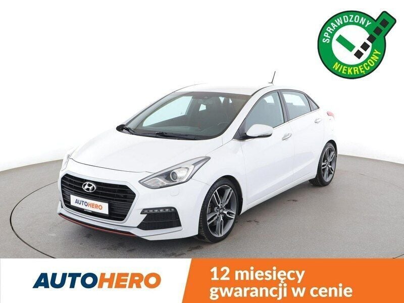 Biały Używany 2015 Hyundai i30 Hatchback | 52 500 zł (Dość drogi) - Obraz 1/3