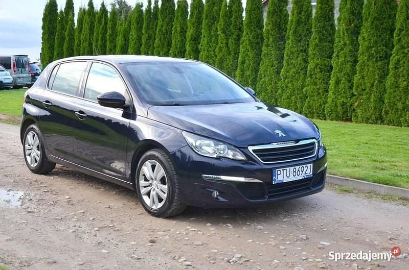 Używany Peugeot 308 120 KM (88 kW) 2017 Fioletowy Hatchback