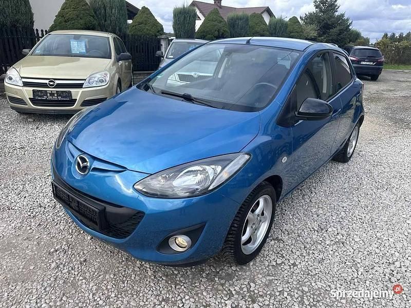 Niebieski Używany 2014 Mazda 2 Hatchback | 17 900 zł (Dobra cena) - Obraz 1/4