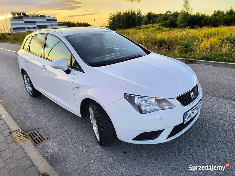 Używany Seat Ibiza ST 2014 Biały Kombi