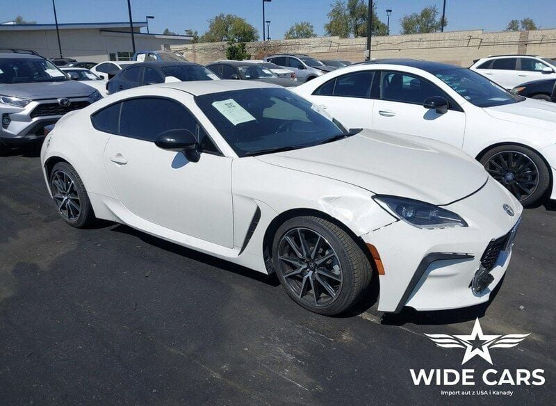 Biały Używany 2023 Toyota GR86 Coupe | 76 500 zł - Obraz 1/4