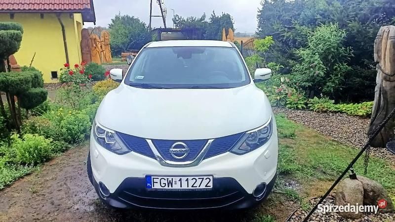 Biały Używany 2014 Nissan Qashqai SUV | 42 000 zł (Uczciwa cena) - Obraz 1/4
