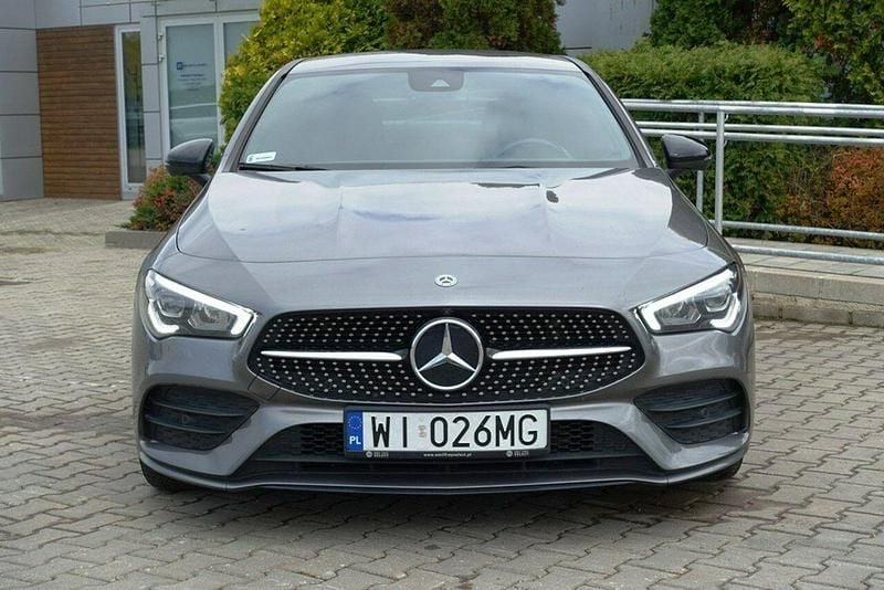 Używany Mercedes CLA220 AMG line 190 KM (139 kW) 2020 Czarny Sedan/Limuzyna