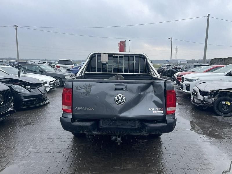 Używany VW Amarok 204 KM (150 kW) 2018 Grafitowy (metalik) Pickup