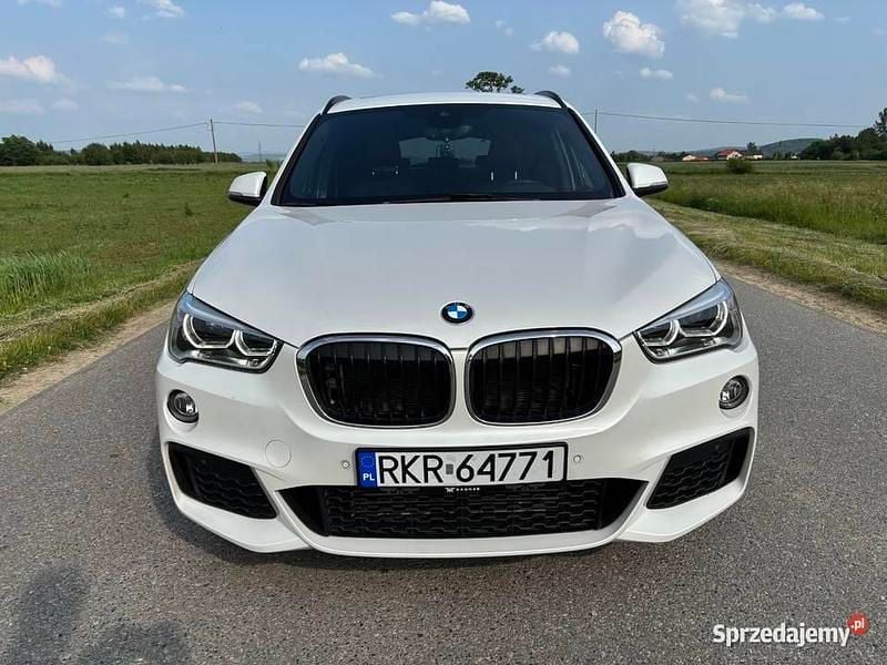 Używany 2018 BMW X1 Comfort Edition SUV | 92 900 zł (Uczciwa cena) - Obraz 1/4