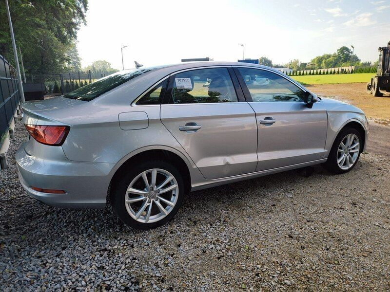 Używany Audi A3 150 KM (110 kW) 2016 Srebrny Sedan/Limuzyna