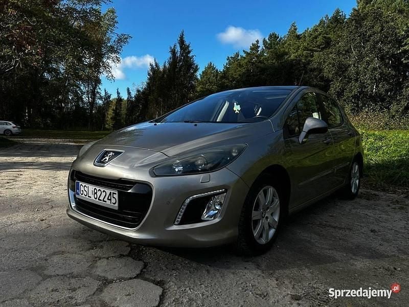 Używany Peugeot 308 2011 Złoty Hatchback