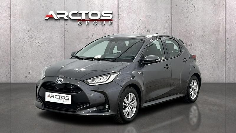 Grafitowy Używany 2023 Toyota Yaris Hybrid Hatchback | 74 900 zł (Dobra cena) - Obraz 1/4