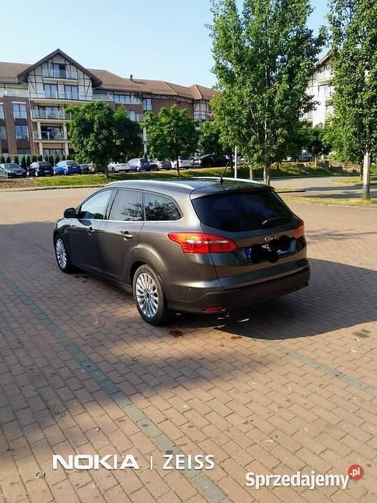 Używany Ford Focus 2014 Grafitowy Kombi