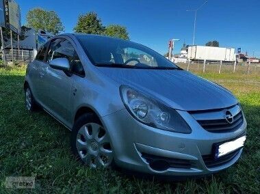 Srebrny Używany 2010 Opel Corsa Hatchback | 11 900 zł (Uczciwa cena) - Obraz 1/4