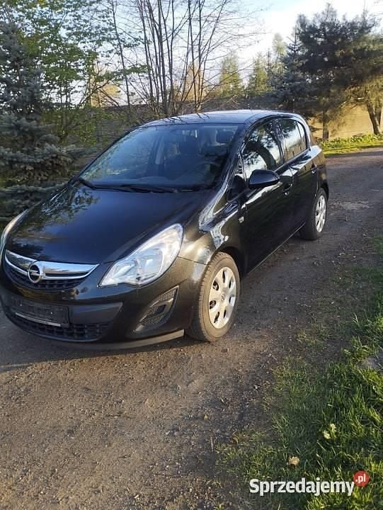 Czarny Używany 2013 Opel Corsa Hatchback | 15 900 zł (Dobra cena) - Obraz 1/4