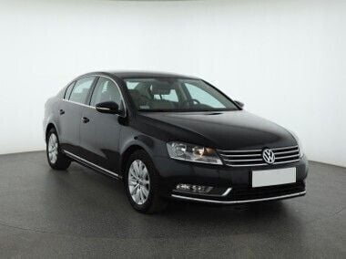 Czarny Używany 2011 VW Passat Sedan/Limuzyna | 39 499 zł (Uczciwa cena) - Obraz 1/4