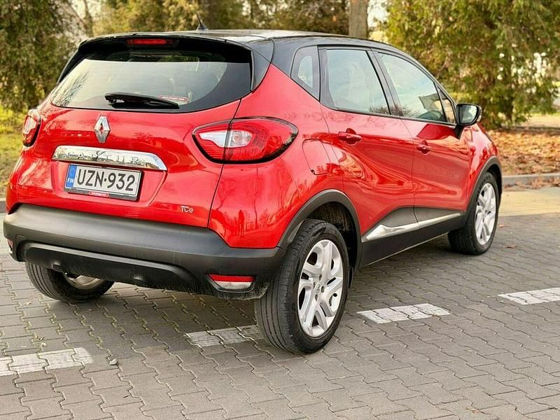 Używany Renault Captur 120 KM (88 kW) 2016 Czerwony SUV