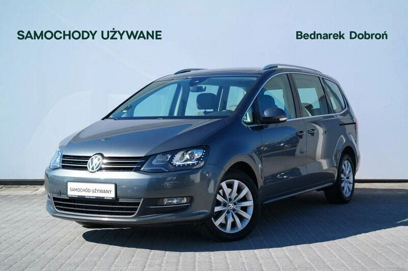 Szary (metalik) Używany 2019 VW Sharan Minivan | 99 900 zł - Obraz 1/4
