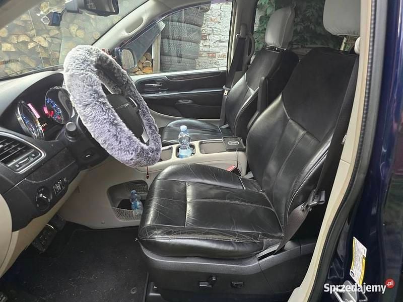 Używany Chrysler Town & Country Limited 2016 Minivan