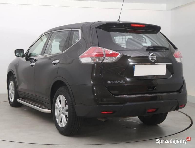 Używany Nissan X-Trail 163 KM (119 kW) 2015 Zielony SUV