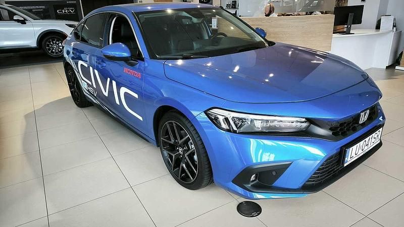 Prem crystal blue m Używany 2023 Honda Civic Advance | 139 800 zł - Obraz 1/4