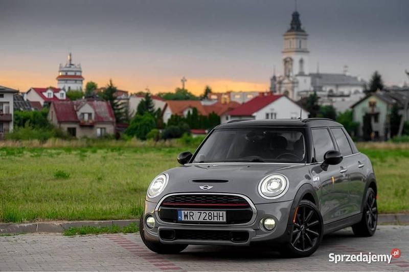 Szary Używany 2018 Mini Cooper S Hatchback | 63 900 zł (Dość drogi) - Obraz 1/4