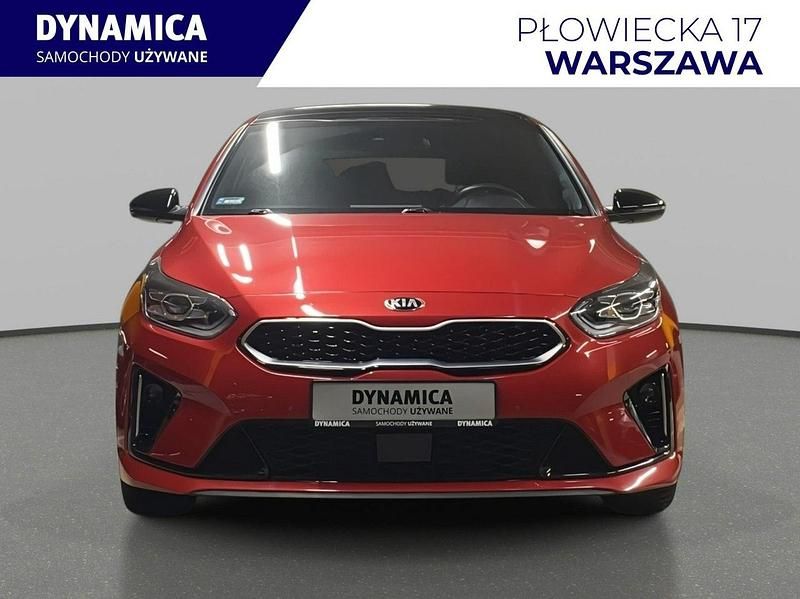 Używany Kia Ceed GT-Line 140 KM (102 kW) 2020 Czerwony Hatchback