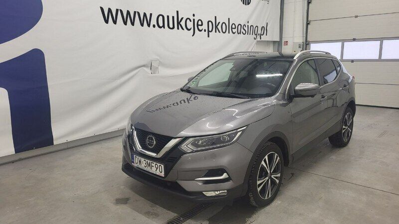 Grafitowy Używany 2019 Nissan Qashqai SUV | 65 000 zł (Dobra cena) - Obraz 1/4