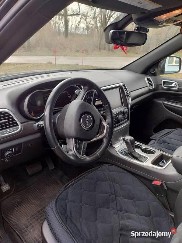 Czarny Używany 2017 Jeep Grand Cherokee SUV | 95 500 zł (Dość drogi) - Obraz 1/4