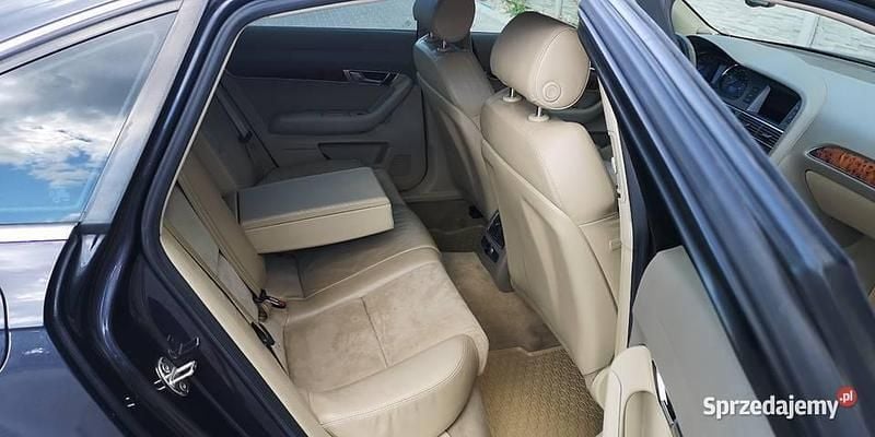 Używany 2005 Audi A6 | 10 900 zł (Dobra cena) - Obraz 1/4