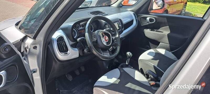 Używany 2014 Fiat 500L Minivan | 19 999 zł (Uczciwa cena) - Obraz 1/3