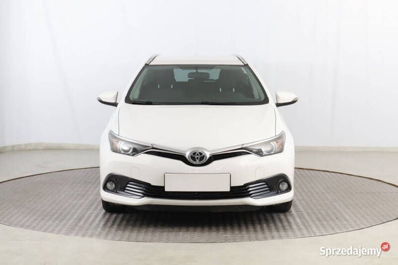 Biały Używany 2016 Toyota Auris Kombi | 44 999 zł (Uczciwa cena) - Obraz 1/4