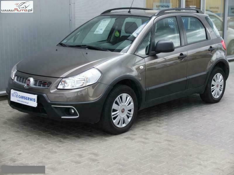 Brązowy (metalik) Używany 2010 Fiat Sedici Dynamic SUV | 31 900 zł - Obraz 1/4