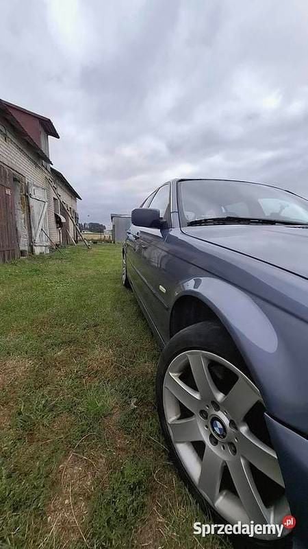 Używany 2001 BMW 330 Kombi | 6500 zł (Uczciwa cena) - Obraz 1/4