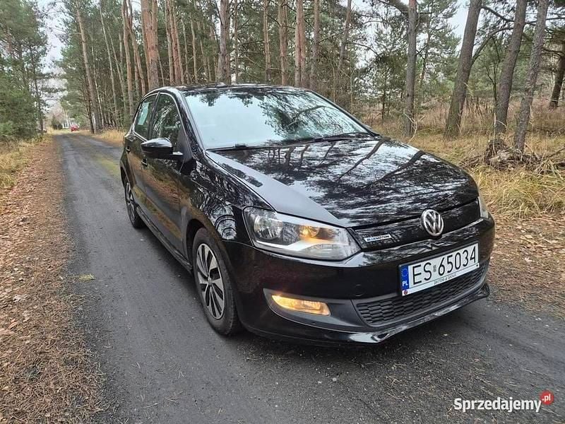 Czarny Używany 2015 VW Polo Hatchback | 24 900 zł (Uczciwa cena) - Obraz 1/4