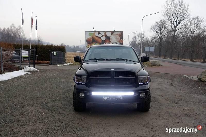 Używany Dodge Ram 2005 Czarny Pickup