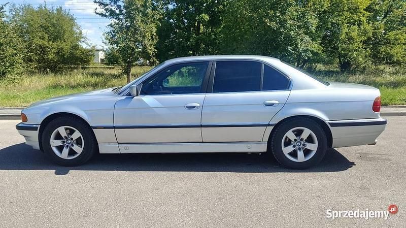 Srebrny Używany 1997 BMW 728 Sedan/Limuzyna | 16 000 zł - Obraz 1/4