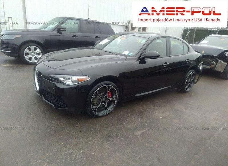 Używany Alfa Romeo Giulia 280 KM (205 kW) 2020 Czarny Sedan/Limuzyna