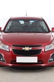 Używany Chevrolet Cruze 163 KM (119 kW) 2013 Czerwony Hatchback