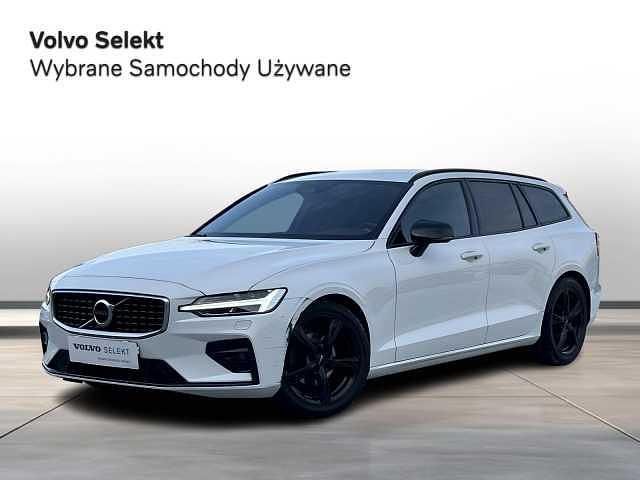 Używany Volvo V60 190 KM (139 kW) 2019 Biały Kombi